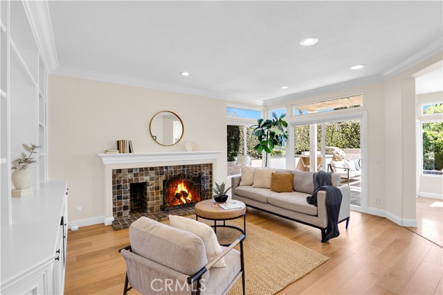 Detail Gallery Image 14 of 59 For 10 Glastonbury, Laguna Niguel,  CA 92677 - 4 Beds | 3/1 Baths