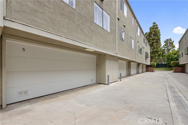 Detail Gallery Image 27 of 33 For 4351 Redwood Ave #5,  Marina Del Rey,  CA 90292 - 2 Beds | 2 Baths