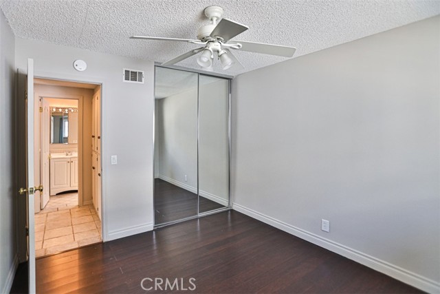 Detail Gallery Image 9 of 46 For 18440 Tamarind, Fountain Valley,  CA 92708 - 6 Beds | 4 Baths