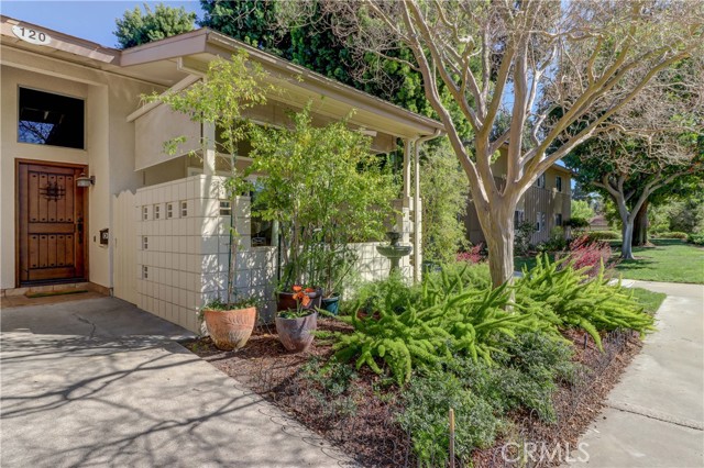 120 Via Estrada #D, Laguna Woods, CA 92637