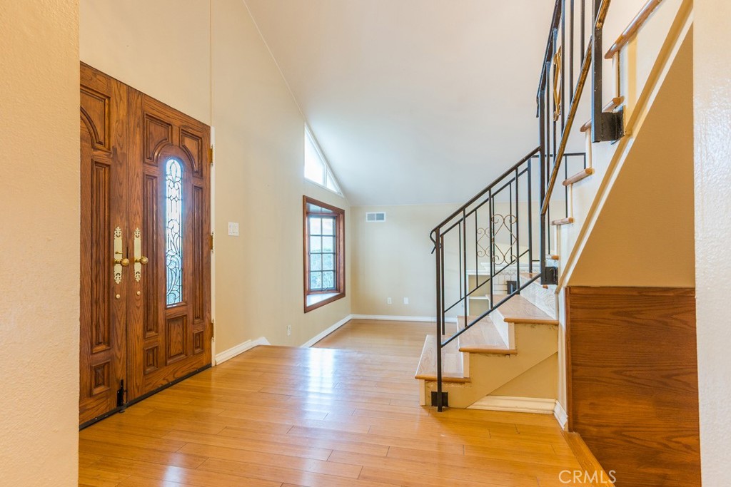 MLS #SR25251781 image #10