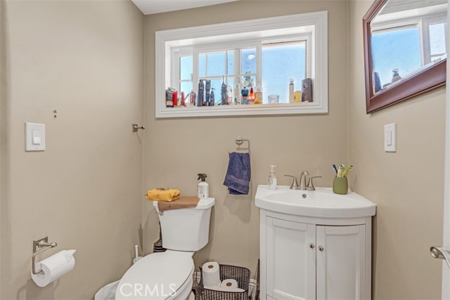 Detail Gallery Image 29 of 56 For 116 N Bonnie Beach Pl, East Los Angeles,  CA 90063 - 6 Beds | 4 Baths