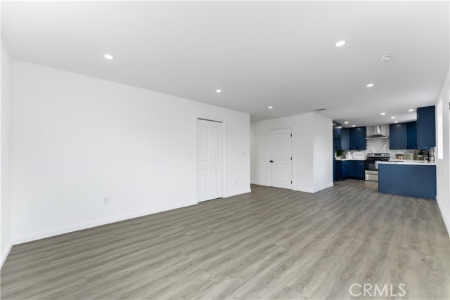 Detail Gallery Image 6 of 43 For 540 W 118th St, Los Angeles,  CA 90044 - 6 Beds | 5 Baths