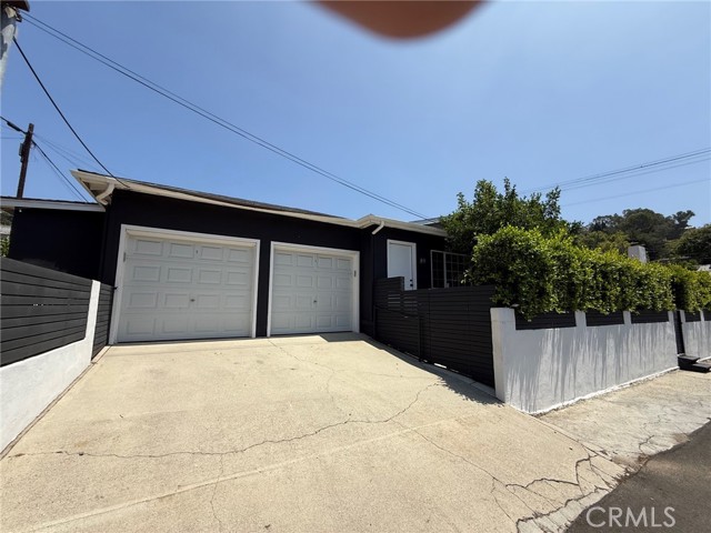 Detail Gallery Image 13 of 15 For 2201 Avon, Los Angeles,  CA 90026 - – Beds | – Baths