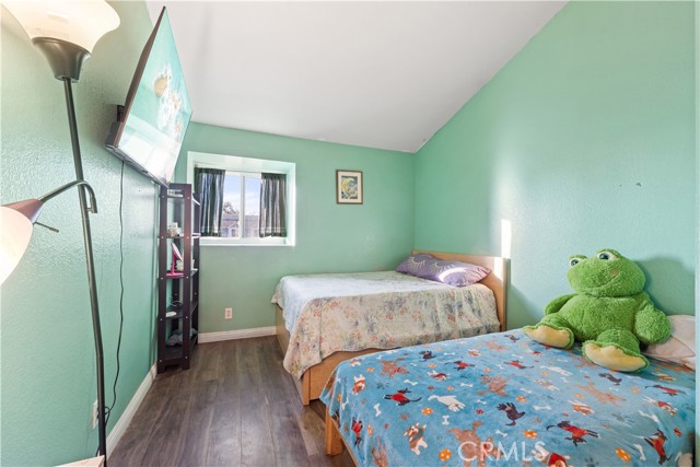 7726 Whitney Drive, Jurupa Valley CA: https://media.crmls.org/medias/5bc362b7-dc9b-4cf4-ae65-8f784c60deb2.jpg