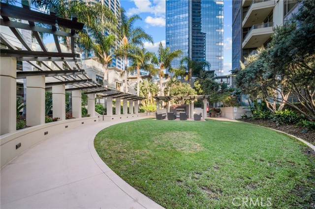 700 E Street, San Diego, California 92101, 1 Bedroom Bedrooms, ,2 BathroomsBathrooms,Residential,For Sale,E Street,OC24112082