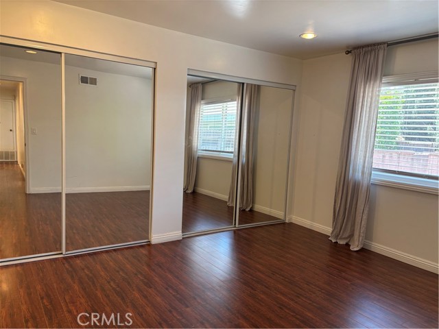Detail Gallery Image 10 of 23 For 2032 E Fern Dr, Fullerton,  CA 92831 - 3 Beds | 2 Baths