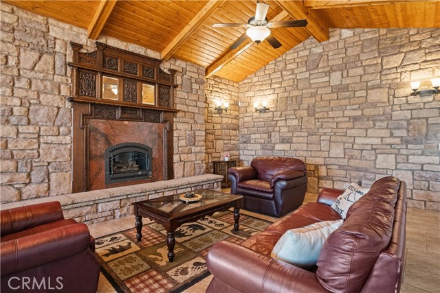 Detail Gallery Image 12 of 39 For 1789 E North Bear Creek, Merced,  CA 95340 - 5 Beds | 5 Baths