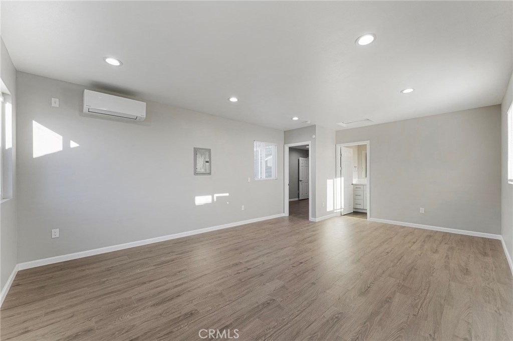 MLS #CV25266358 image #12