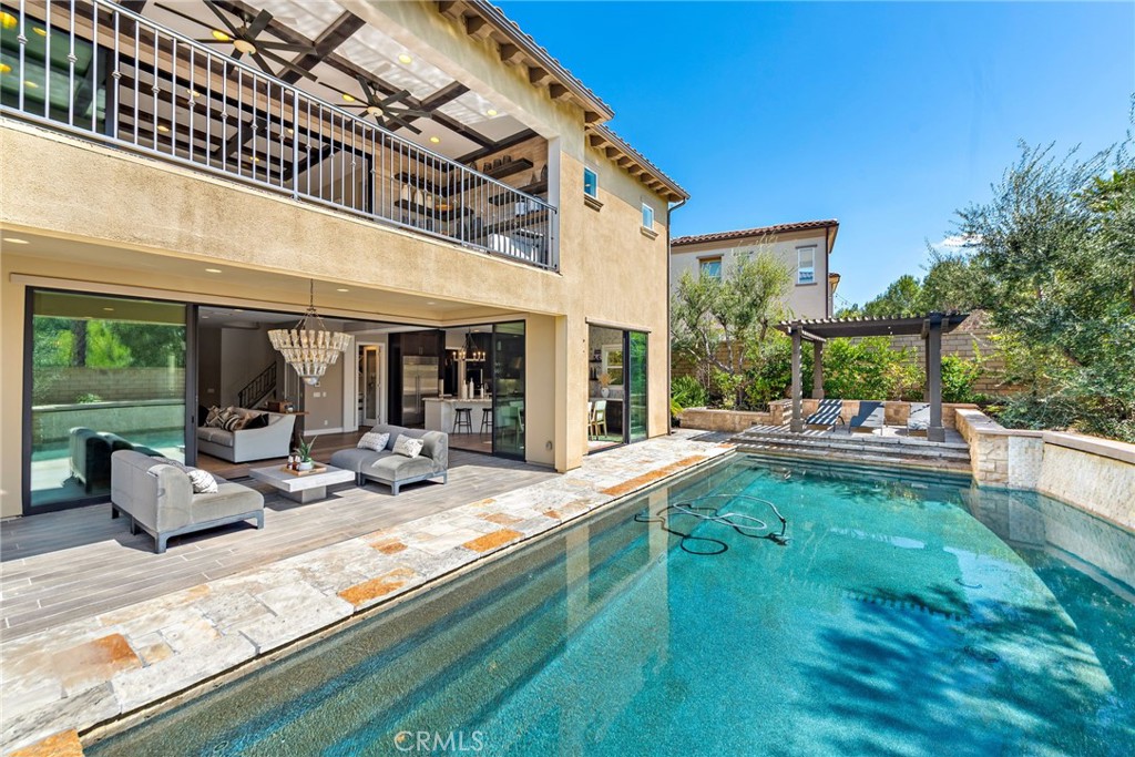 5bc8ee41 263a 4f85 8c09 Cbd709a2d974