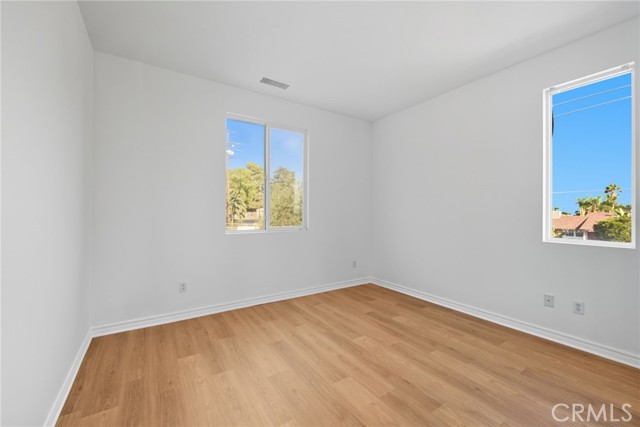 Detail Gallery Image 41 of 53 For 13346 Los Olivos Rd, Sylmar,  CA 91342 - 4 Beds | 4 Baths