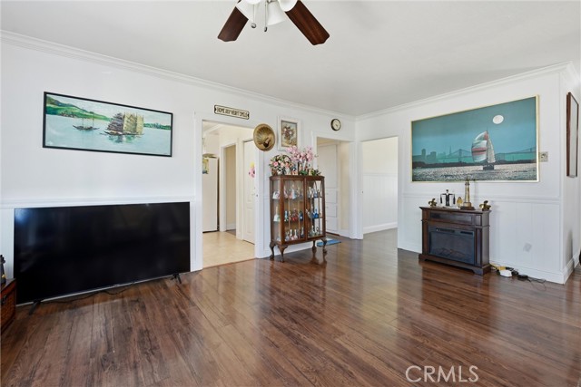 Detail Gallery Image 6 of 27 For 3440 Beach, Nice,  CA 95464 - 2 Beds | 1 Baths