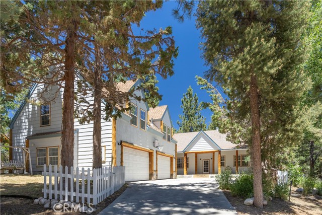 Detail Gallery Image 1 of 1 For 42756 Castlewood Rd, Big Bear Lake,  CA 92315 - 5 Beds | 3/1 Baths