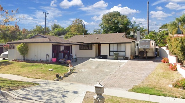27135 Shorewood Road, Rancho Palos Verdes, California 90275, 4 Bedrooms Bedrooms, ,2 BathroomsBathrooms,Residential,Sold,Shorewood,SB22248745