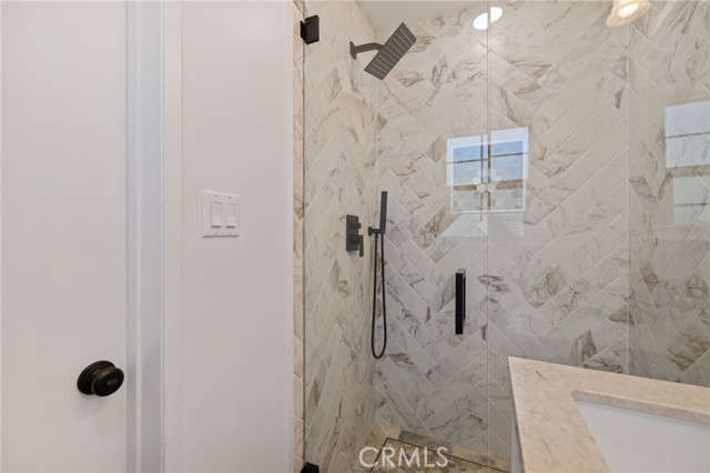 Detail Gallery Image 25 of 47 For 16451 Tupper St, North Hills,  CA 91343 - 3 Beds | 2 Baths