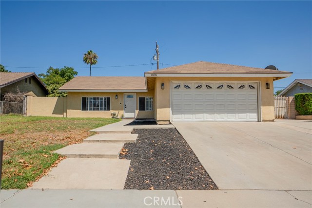 Detail Gallery Image 1 of 33 For 9835 Sycamore Ave, Fontana,  CA 92335 - 3 Beds | 2 Baths