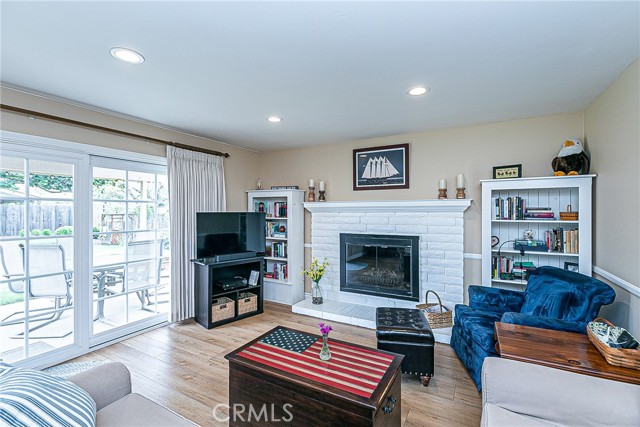 Detail Gallery Image 14 of 35 For 1648 Coral Dr, Santa Maria,  CA 93454 - 3 Beds | 2 Baths