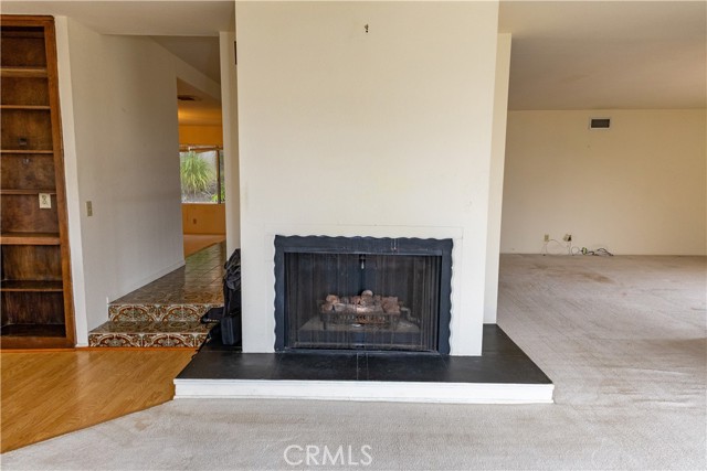 3621 S Emily Street, San Pedro CA: https://media.crmls.org/medias/5bcc6aee-ec33-46f5-a270-dfcf48ba2fec.jpg