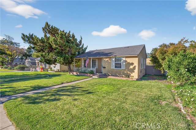 Detail Gallery Image 2 of 43 For 645 N 8th Ave, Upland,  CA 91786 - 3 Beds | 1 Baths