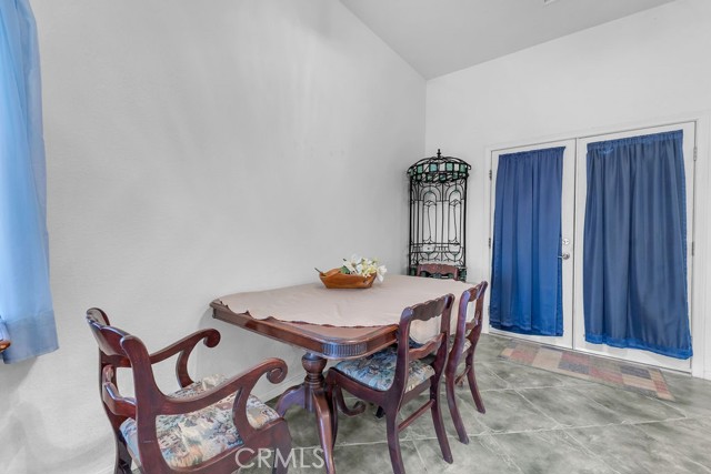 20980 Artesia Road, Desert Hot Springs CA: https://media.crmls.org/medias/5bce8b68-532d-4934-9c32-a96976a8b386.jpg