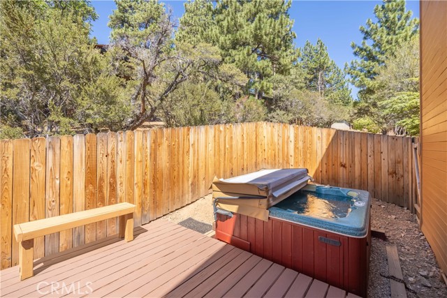 43850 Yosemite Drive, Big Bear Lake CA: https://media.crmls.org/medias/5bcf022c-bbb8-4ba7-90d6-04112acb5017.jpg