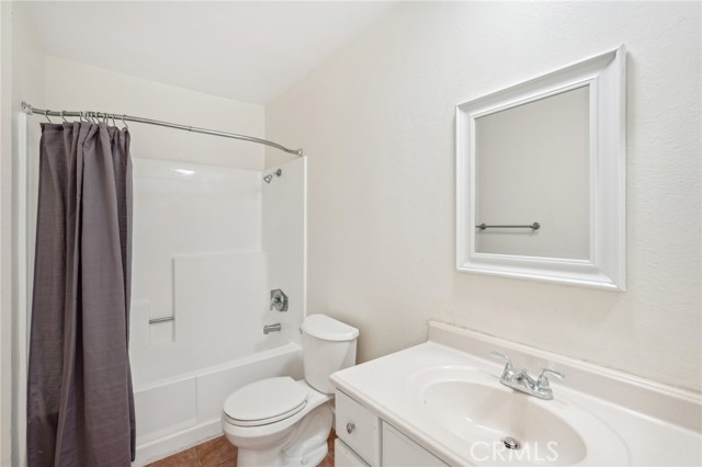 Detail Gallery Image 15 of 22 For 1565 Border Ave a,  Corona,  CA 92882 - 1 Beds | 1 Baths