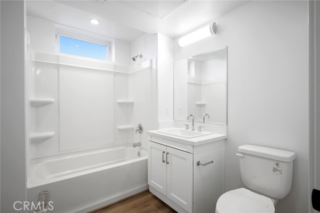 Detail Gallery Image 14 of 19 For 10657 Moorpark St #403,  North Hollywood,  CA 91602 - 1 Beds | 1 Baths