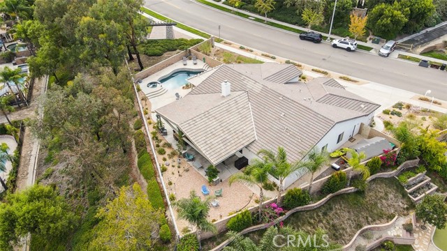 4225 W Riviera, Corona CA: https://media.crmls.org/medias/5bd014bd-53e8-4af3-b70f-8b5cef80c853.jpg