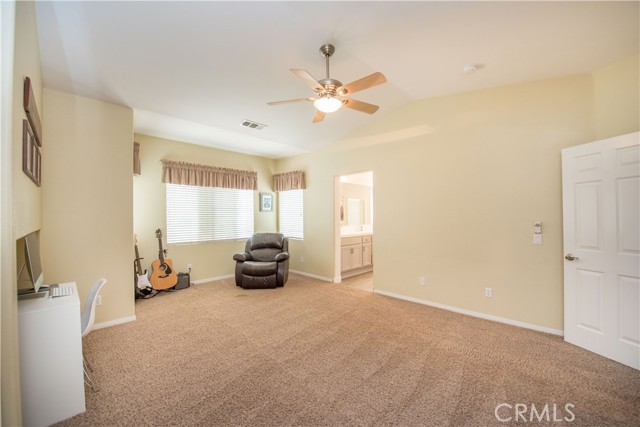 Detail Gallery Image 24 of 46 For 1676 Tamarron Dr, Corona,  CA 92883 - 4 Beds | 2/1 Baths