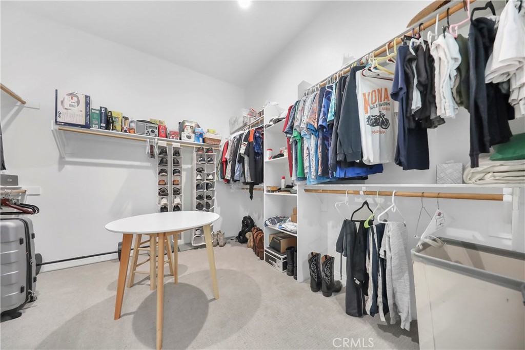 MLS #OC25201228 image #18