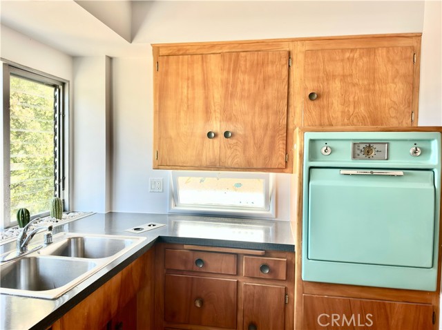 Image 10 of 35 For 4417 Harvey Way
