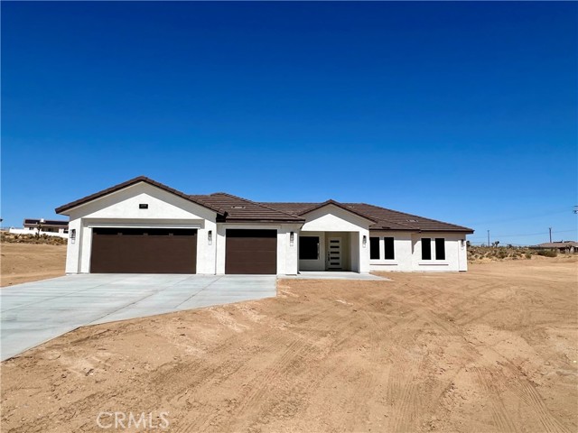 Detail Gallery Image 11 of 12 For 22450 Ocotillo Way, Apple Valley,  CA 92308 - 4 Beds | 2/1 Baths