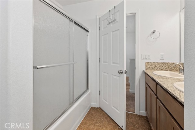 Detail Gallery Image 34 of 58 For 17 Medieval St, Merced,  CA 95341 - 4 Beds | 2/1 Baths