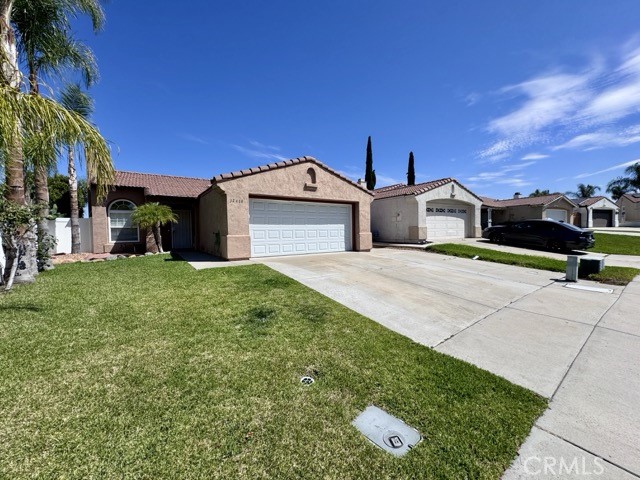 Detail Gallery Image 1 of 33 For 32418 Enriqueta Cir, Temecula,  CA 92592 - 3 Beds | 2 Baths