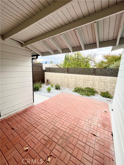 Detail Gallery Image 11 of 11 For 3945 Mountain View Ave, Pasadena,  CA 91107 - 3 Beds | 2 Baths