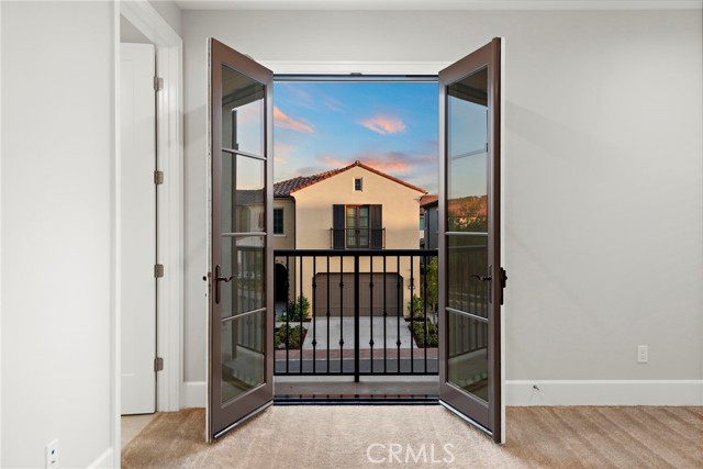Detail Gallery Image 32 of 45 For 101 Artista, Irvine,  CA 92602 - 4 Beds | 4 Baths