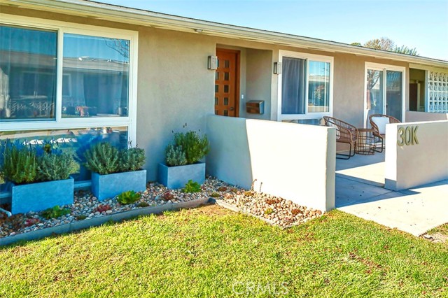 Detail Gallery Image 30 of 51 For 1462 Merion Way M2 - 30k,  Seal Beach,  CA 90740 - 2 Beds | 2 Baths
