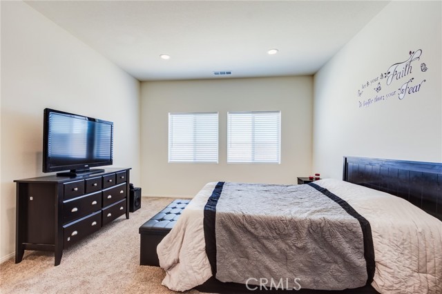 Detail Gallery Image 28 of 43 For 11856 Calenda Ct, Victorville,  CA 92392 - 4 Beds | 3 Baths