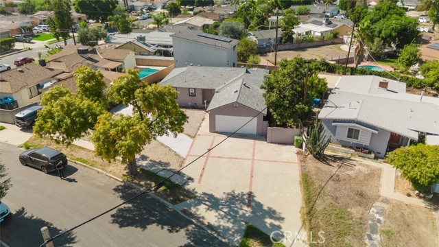 9709 Willis Avenue photo 19