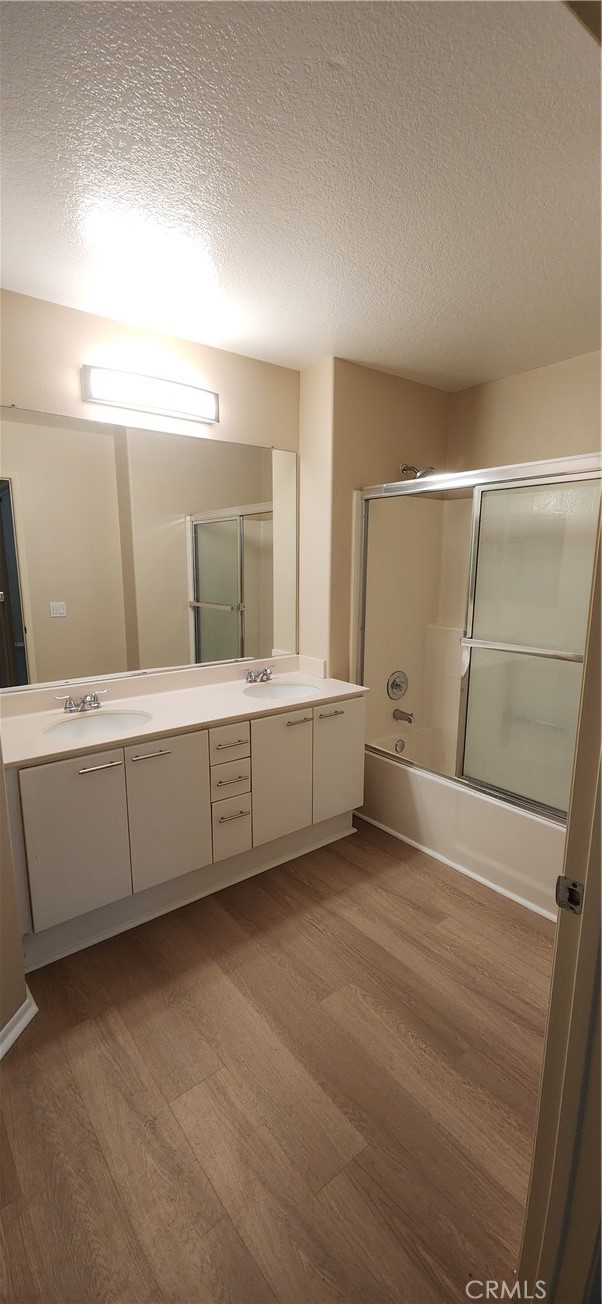 Detail Gallery Image 11 of 16 For 28504 Lucca Ct, Lake Forest,  CA 92679 - 2 Beds | 2 Baths