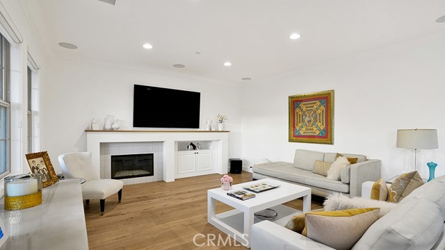 33 Via Armilla, San Clemente CA: https://media.crmls.org/medias/5bd6f69a-6846-47fb-a309-4bde94c4f2a1.jpg