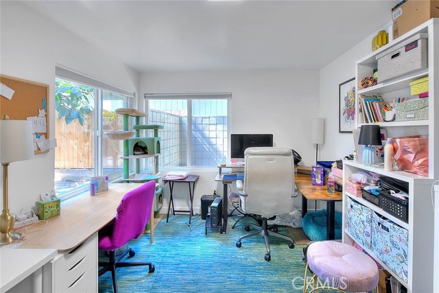 1720 Mission Street, South Pasadena CA: https://media.crmls.org/medias/5bd7fd55-44be-4cd0-8578-7f56e0d79715.jpg
