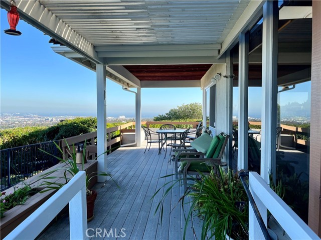 66 Rockinghorse Road, Rancho Palos Verdes, California 90275, 4 Bedrooms Bedrooms, ,3 BathroomsBathrooms,Residential,Sold,Rockinghorse,PW23003798