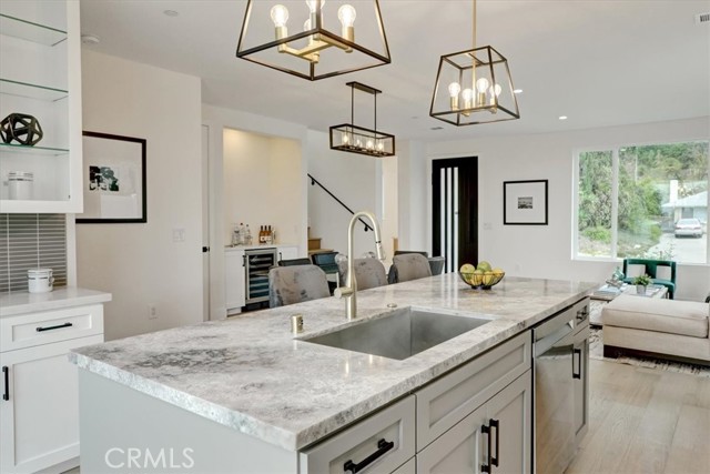 13903 Graber Avenue photo 8
