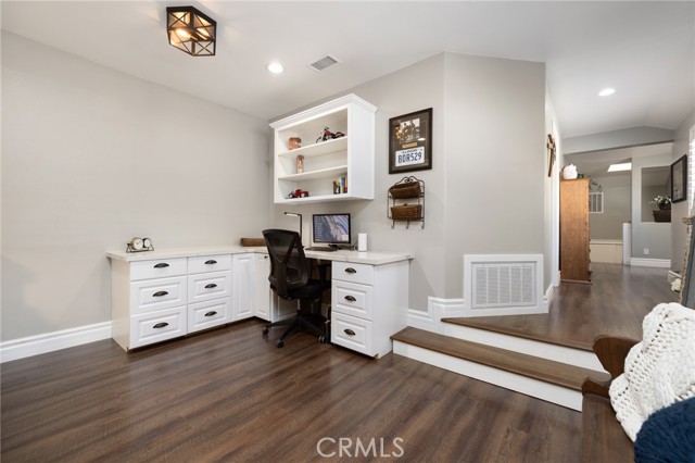 31502 Emperor Drive, Canyon Lake CA: https://media.crmls.org/medias/5bdb029b-83f6-4176-bb6a-b73925693c34.jpg