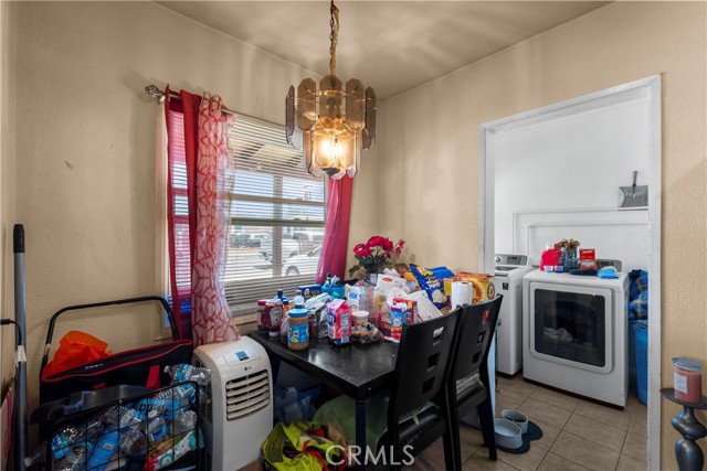 908 W 132nd Street, Compton CA: https://media.crmls.org/medias/5bdb9b47-5399-4dfd-b574-e97888f191d0.jpg