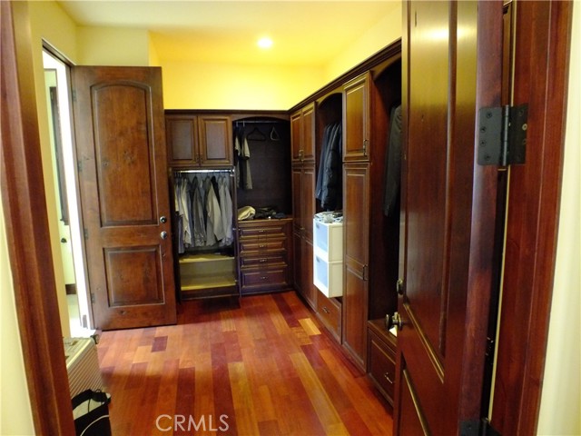 Detail Gallery Image 24 of 30 For 903 10th St, Manhattan Beach,  CA 90266 - 6 Beds | 7 Baths