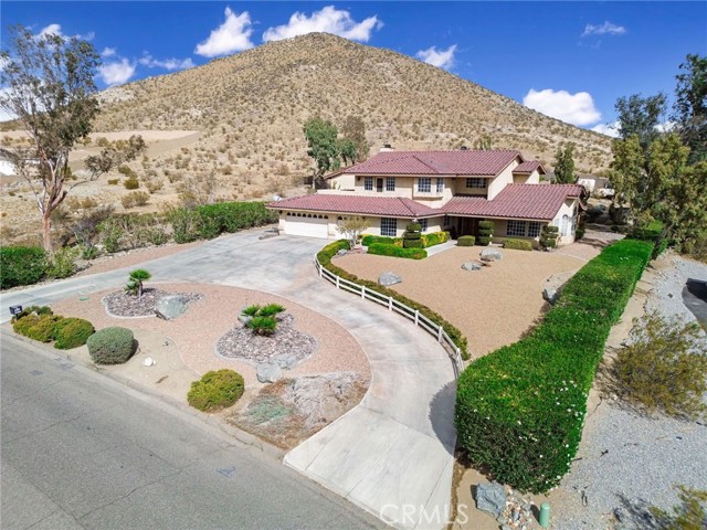 18032 Ohna Road, Apple Valley, California 92307, 5 Bedrooms Bedrooms, ,3 BathroomsBathrooms,Residential,For Sale,18032 Ohna Road,CRCV24227719