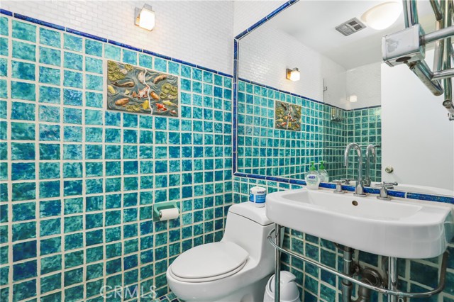 Detail Gallery Image 18 of 31 For 950 N Kings Rd #245,  West Hollywood,  CA 90069 - 1 Beds | 1 Baths