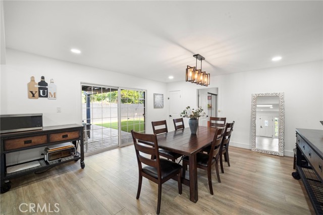 5228 E Minuet Lane, Anaheim CA: https://media.crmls.org/medias/5bdcecec-a1e5-47b4-a1f0-f34e5b2992fb.jpg
